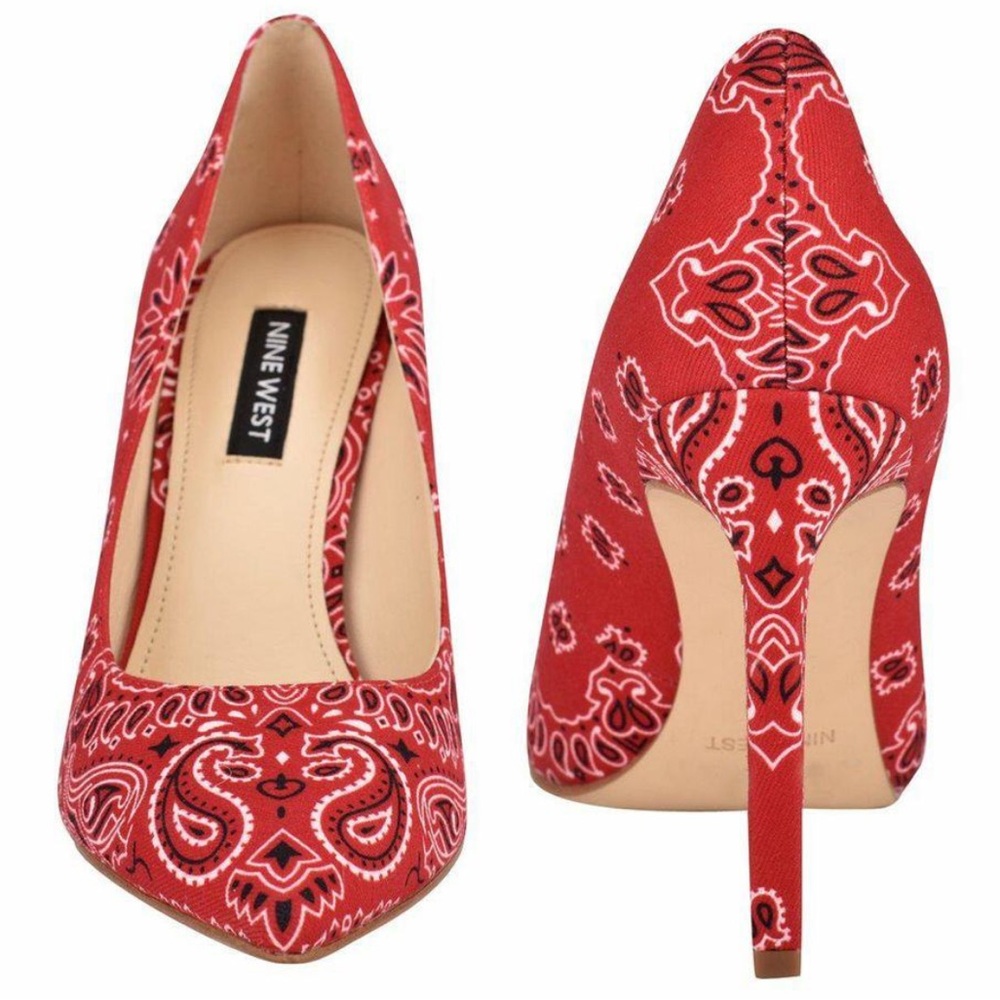 Nine West red bandana print pointed heels SZ 10